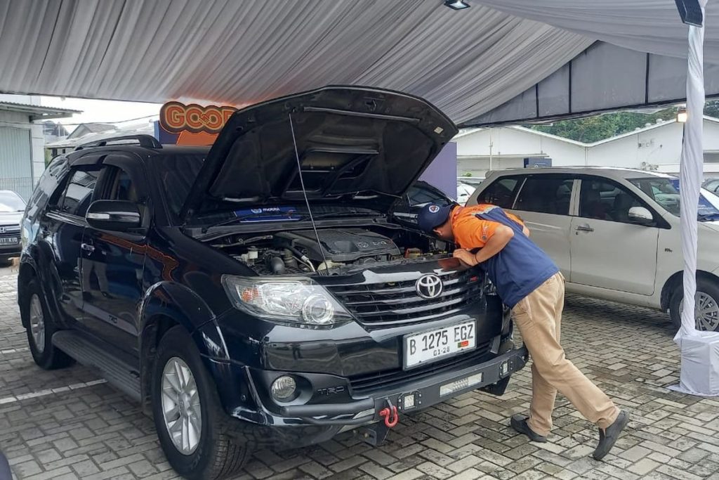 Cara Memilih Mobil Toyota Fortuner Bekas