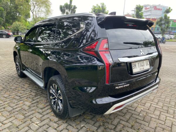 Mobil Pajero Dakar 2023 Matic Bekas Pekanbaru