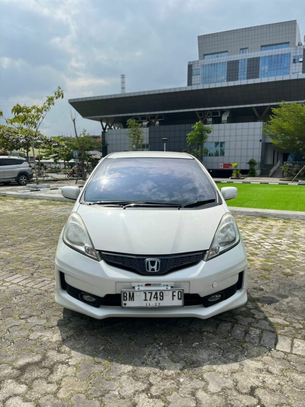 Mobil Jazz RS 2012 Matic Bekas Pekanbaru