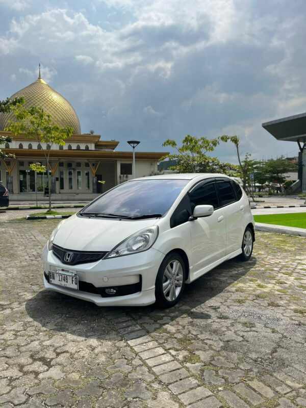 Mobil Jazz RS 2012 Matic Bekas Pekanbaru