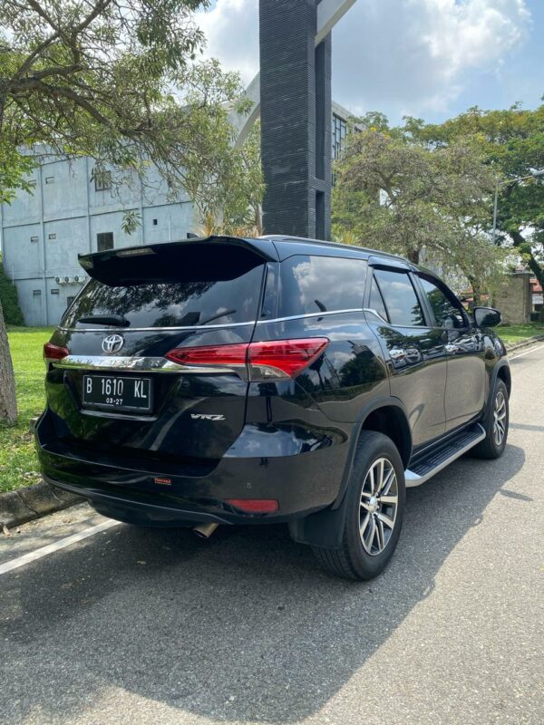 Mobil Fortuner VRZ Matic 2017 Bekas Pekanbaru