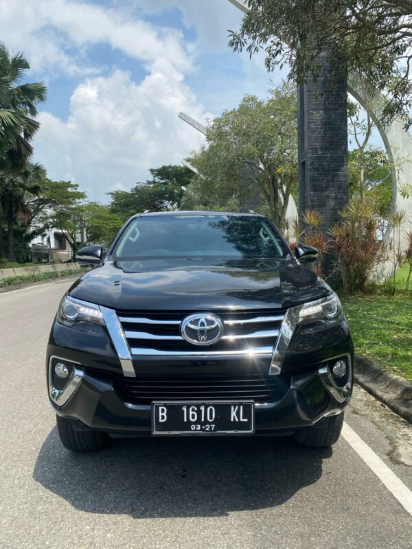 Mobil Fortuner VRZ Matic 2017 Bekas Pekanbaru