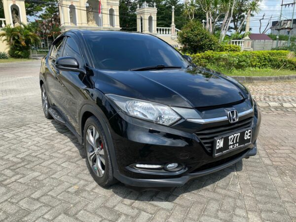 Mobil Honda HRV 1.5 S 2015 Matic Bekas Pekanbaru