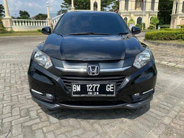 Mobil Honda HRV 1.5 S 2015 Matic Bekas Pekanbaru