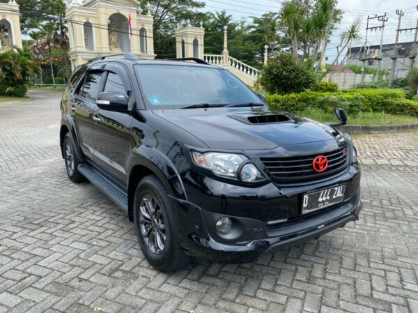 Fortuner VNT TRD 2014 Matic Diesel