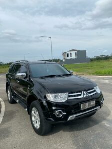 Mobil Pajero Dakar 2015 Matic Bekas Pekanbaru