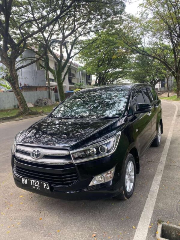 Mobil Innova V 2018 Mnaual Bensin Bekas Pekanbaru