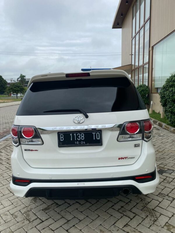 Fortuner VNT TRD 2014 Metik pekanbaru