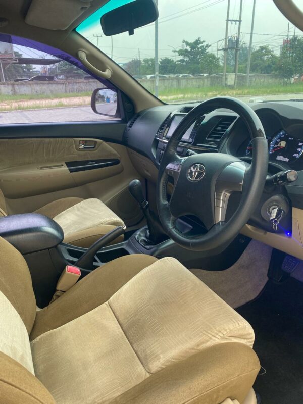 Fortuner VNT TRD 2015 Manual Bekas Pekanbaru