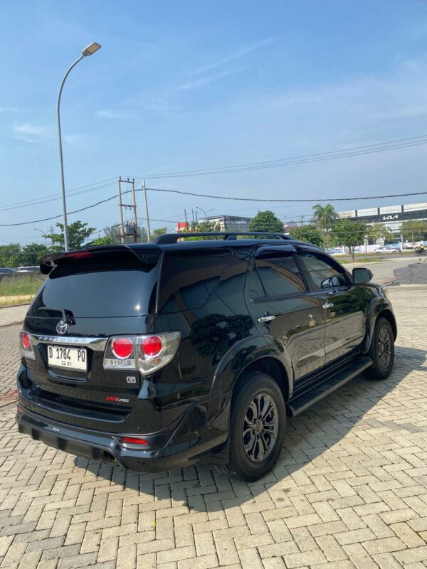 Fortuner VNT TRD 2014 Metik Bekas Pekanbaru