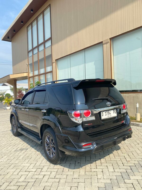 Fortuner VNT TRD 2014 Metik Bekas Pekanbaru