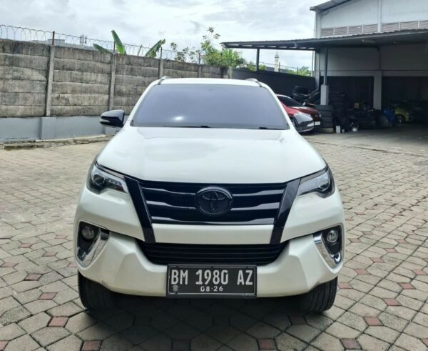 Fortuner VRZ 2016 Metik 4x4 Bekas Pekanbaru