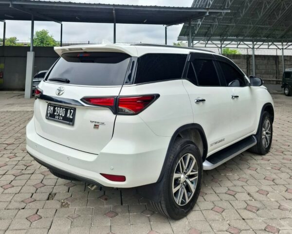 Fortuner VRZ 2016 Metik 4x4 Bekas Pekanbaru