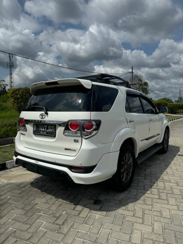 Fortuner VNT TRD 2015 Manual Bekas Pekanbaru