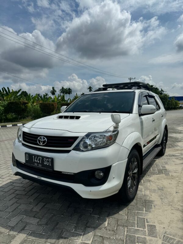 Fortuner VNT TRD 2015 Manual Bekas Pekanbaru