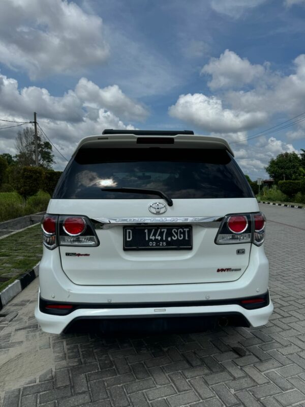 Fortuner VNT TRD 2015 Manual Bekas Pekanbaru