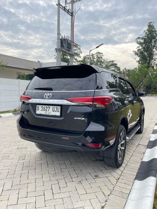 Mobil Fortuner VRZ Matic 2019 Bekas Pekanbaru