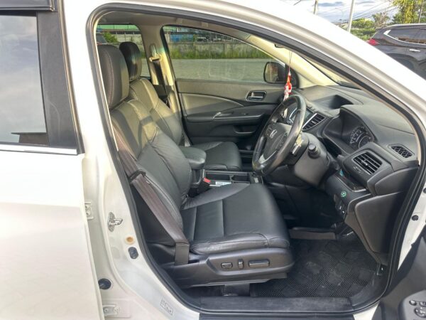 Honda CRV 2.4 Prestige 2016 Matic bekas pekanbaru