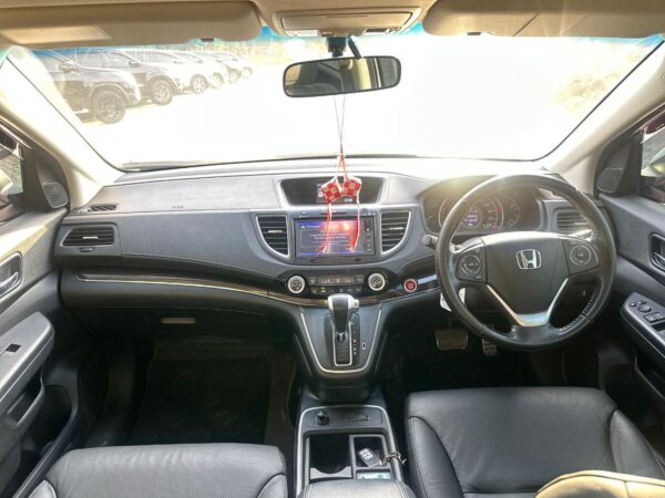 Honda CRV 2.4 Prestige 2016 Matic bekas pekanbaru